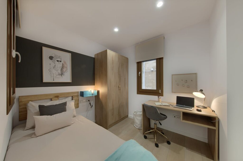 Home Espagnol f3001c4d b71a 4c5a 9004 ef9447c4b742